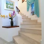 Villa Village