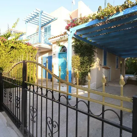 Village * Polis